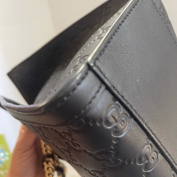 Authentic Gucci Tote - Picture 4 of 9